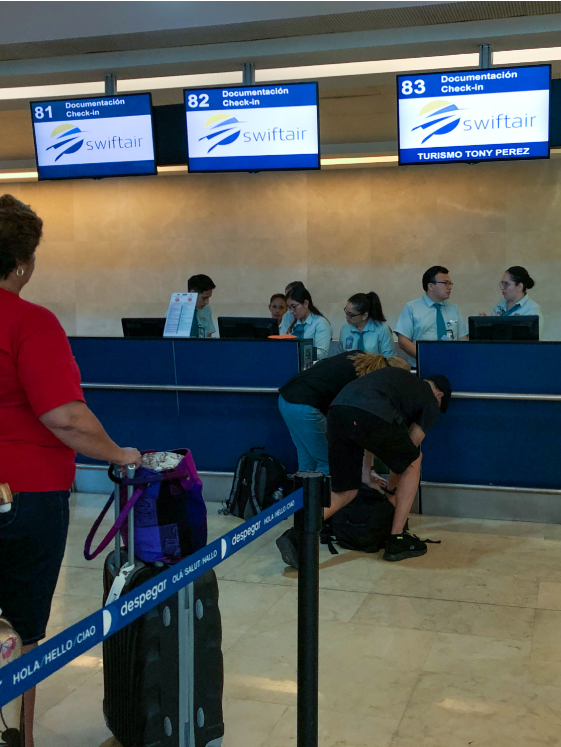 Costumer Services - Check in