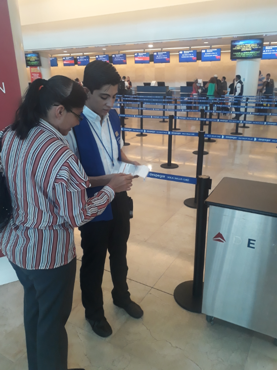 Costumer Services - lobby asistance